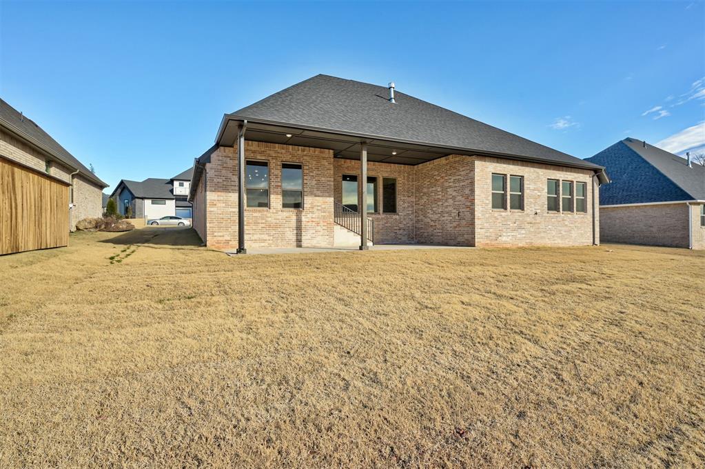 7916 Amber Ridge Drive Property Photo 46