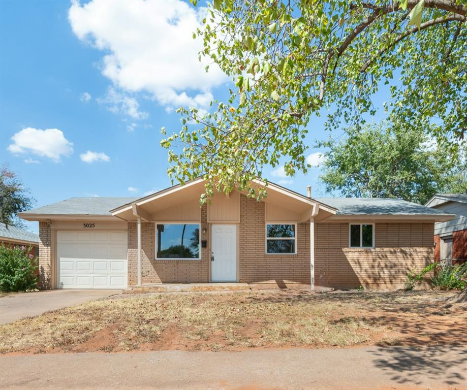 3025 Se 51st Street Property Photo 1