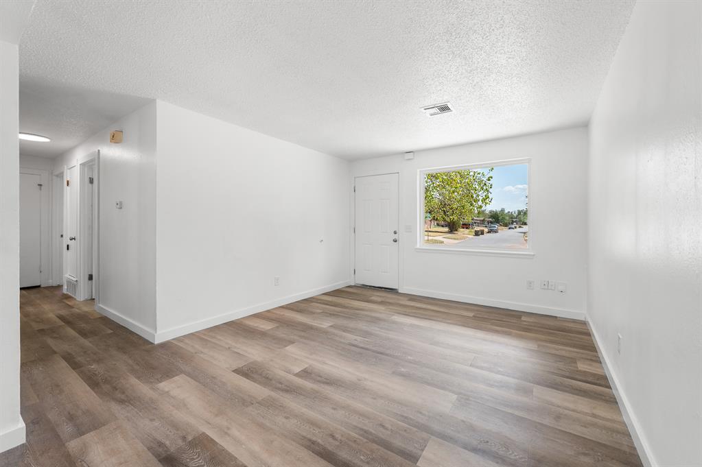 3025 Se 51st Street Property Photo 7