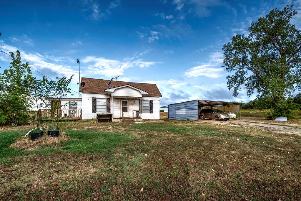 800885 S Highway 99 Property Photo 2
