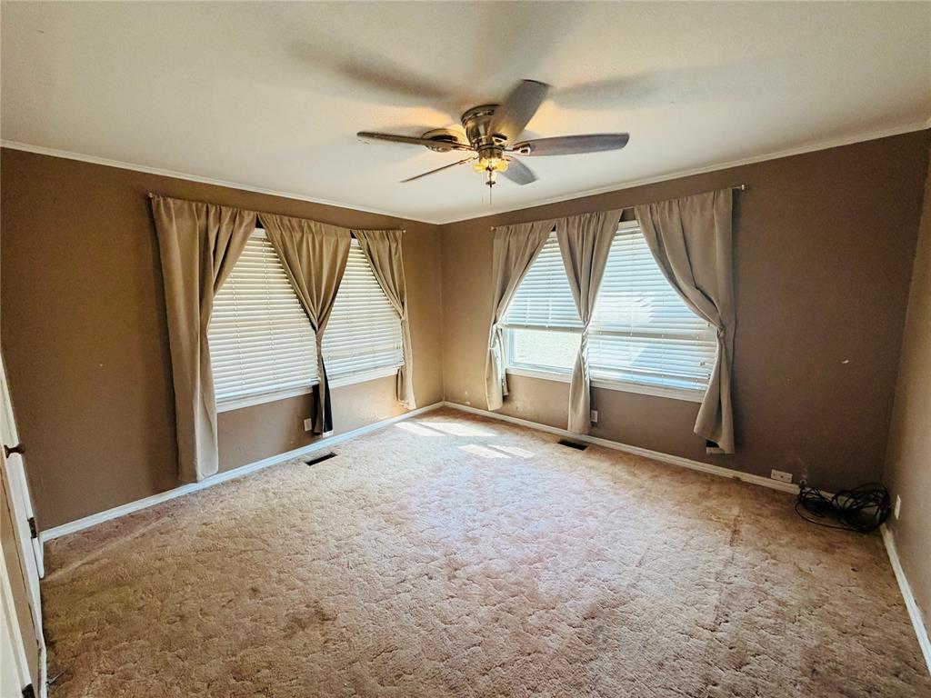 1204 W C Avenue Property Photo 13