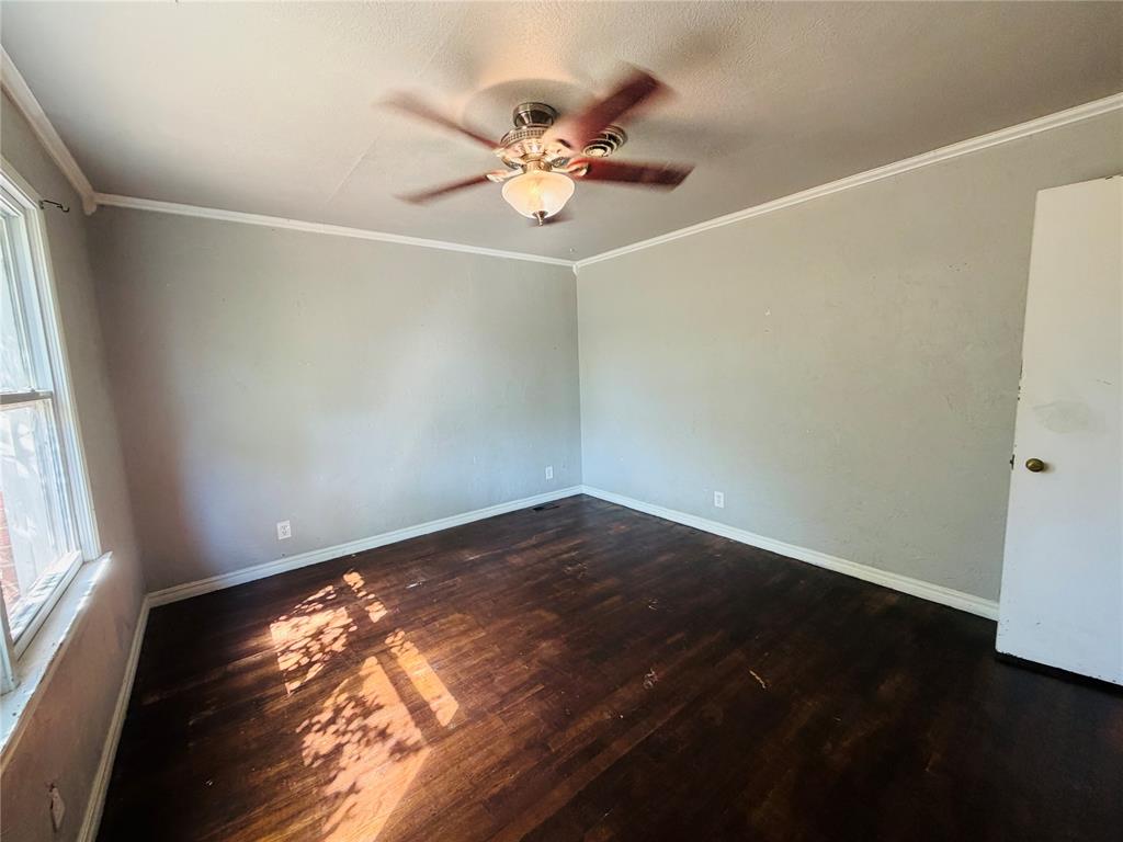 1204 W C Avenue Property Photo 17