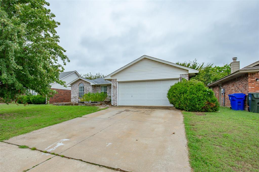 424 Crest Place Property Photo 16