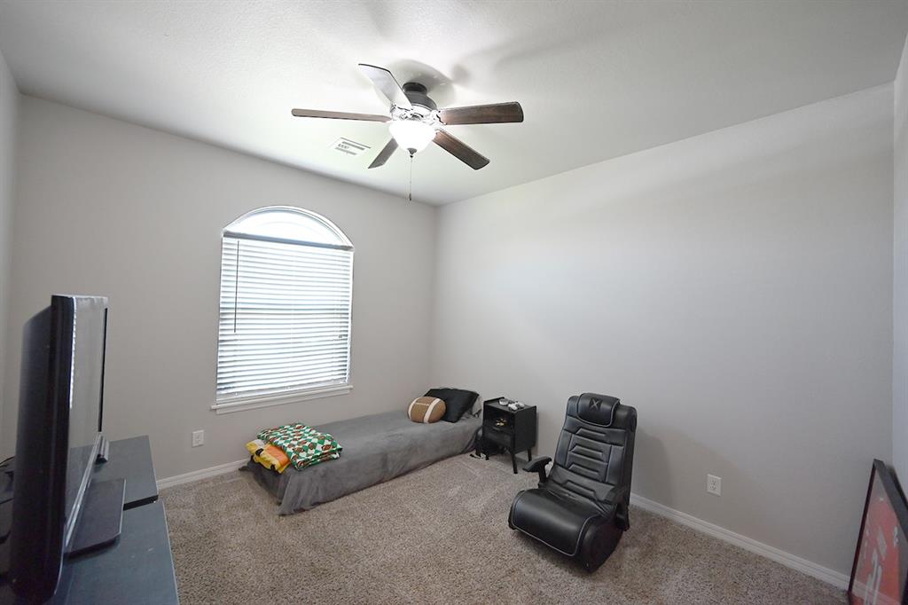 204 N Boardwalk Street Property Photo 13