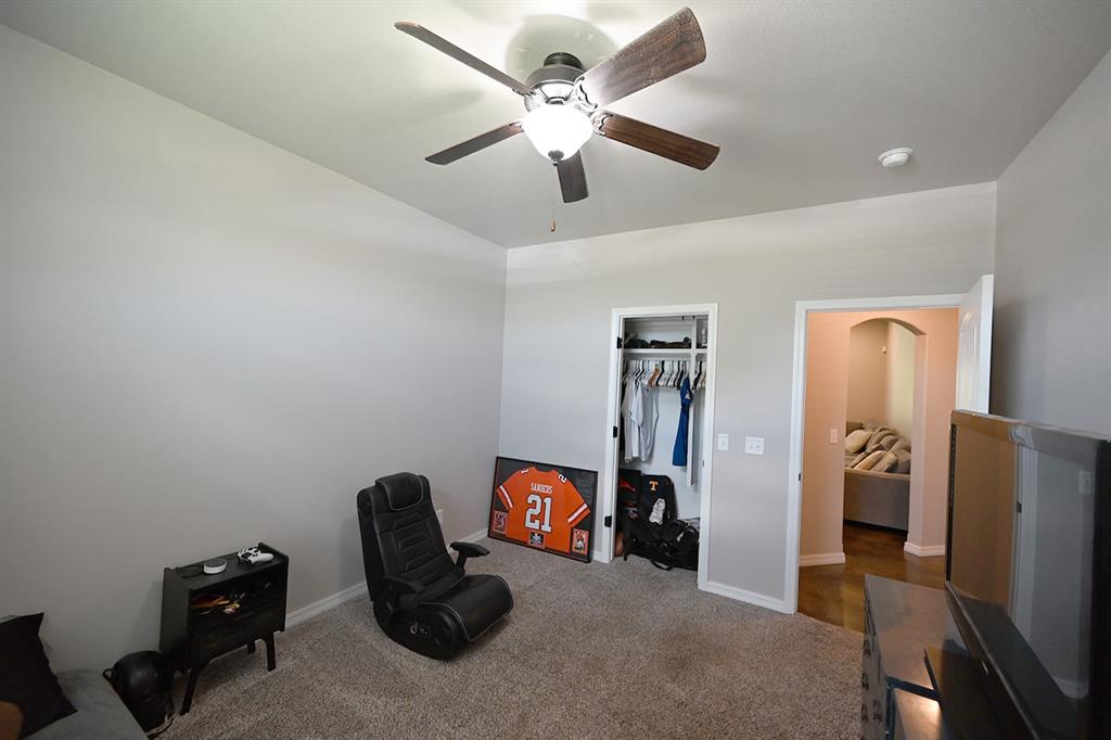 204 N Boardwalk Street Property Photo 14