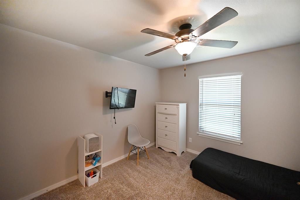 204 N Boardwalk Street Property Photo 15