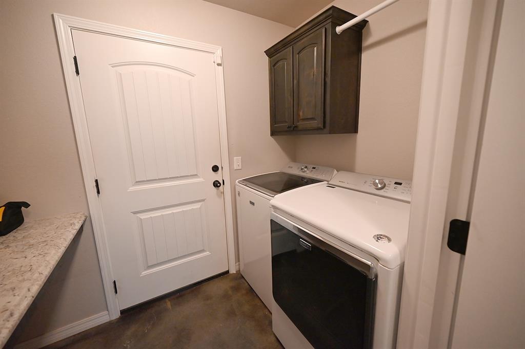204 N Boardwalk Street Property Photo 20