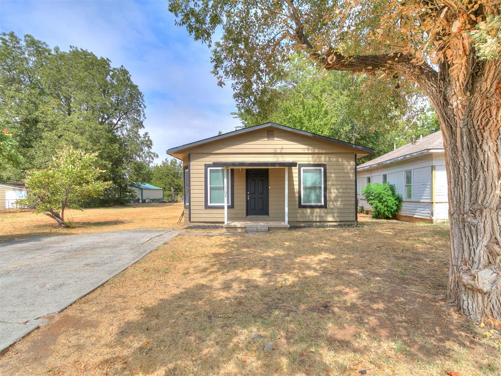 1108 W Hayes Street Property Photo 1