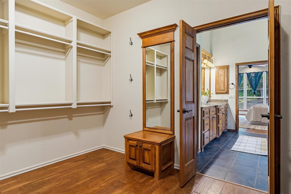 6405 Valley Ridge Drive Property Photo 24