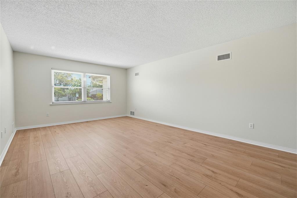 1807 Nw 32nd Street Property Photo 10