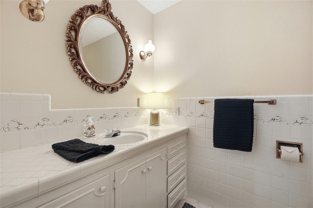 1807 Nw 32nd Street Property Photo 41