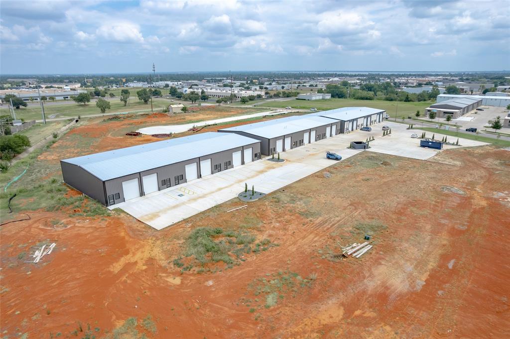 8101 Silver Crossing 300 Property Photo 1