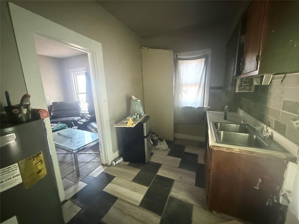 1250619 Property Photo 4