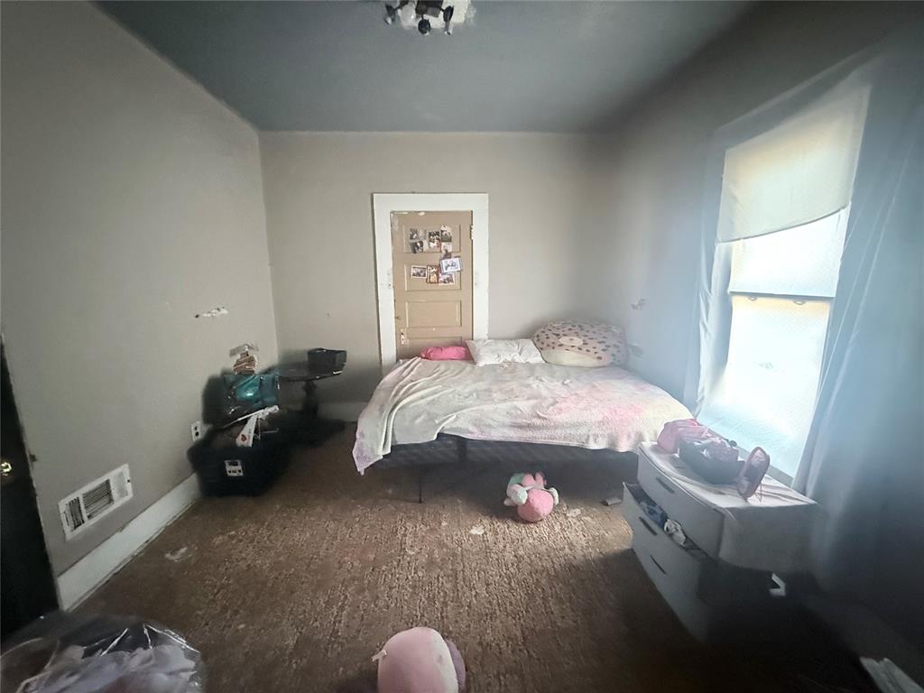 1250619 Property Photo 6