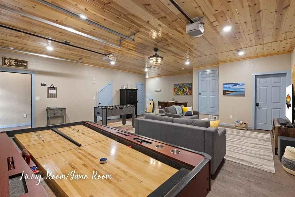 138 Pickleberry Trail Property Photo 12