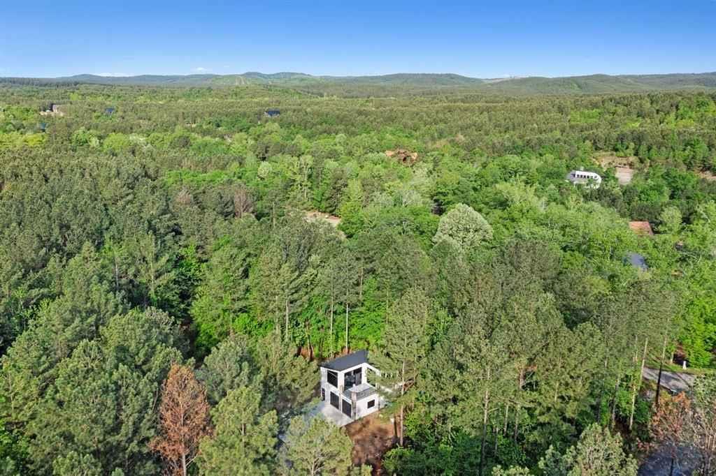 138 Pickleberry Trail Property Photo 24