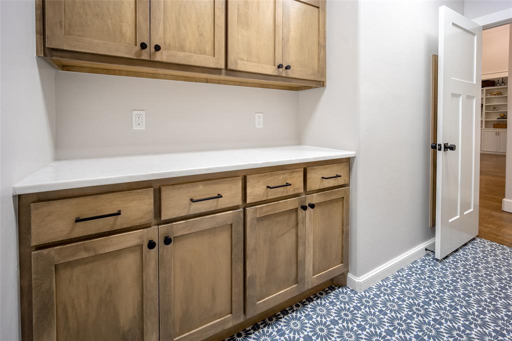 4308 Sw 127th Street Property Photo 43