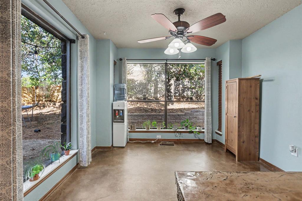 2028 Melody Lane Property Photo 14
