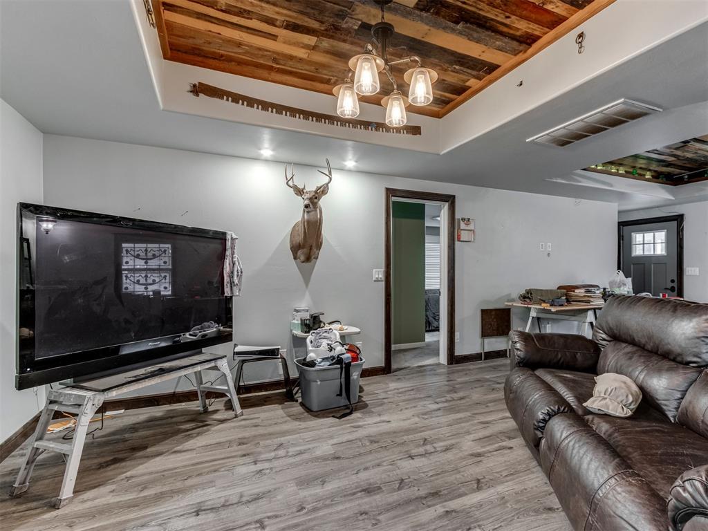 104895 S 3310 Road Property Photo 3
