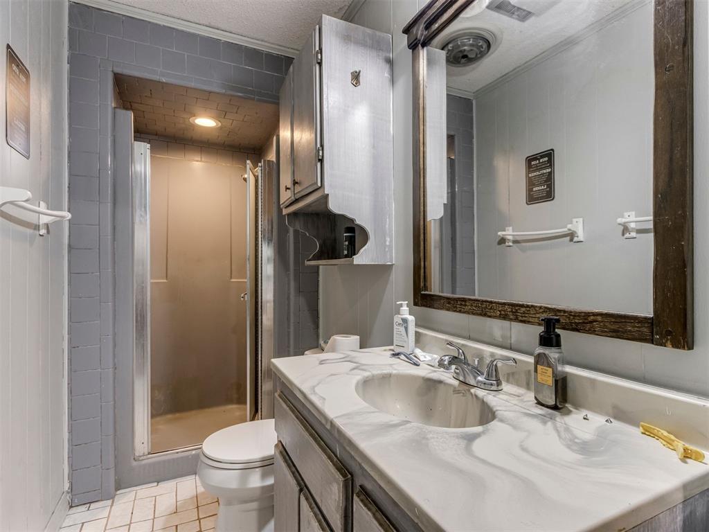 104895 S 3310 Road Property Photo 19