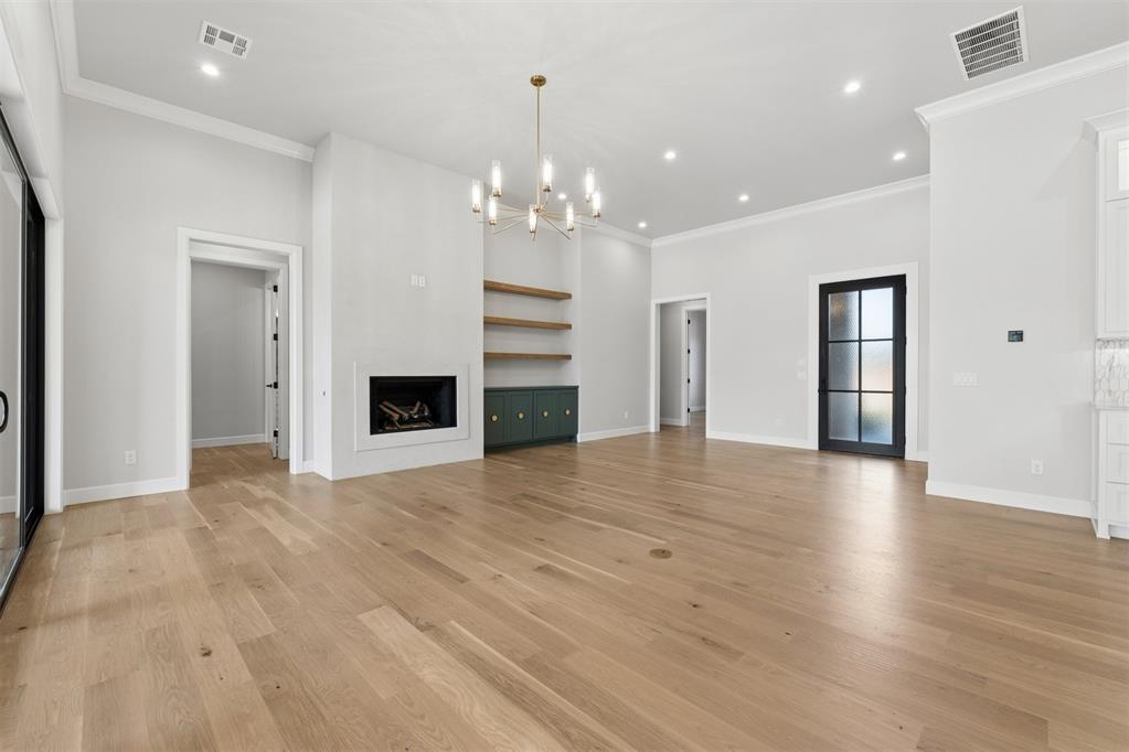 3109 Wood Thrush Way Property Photo 5