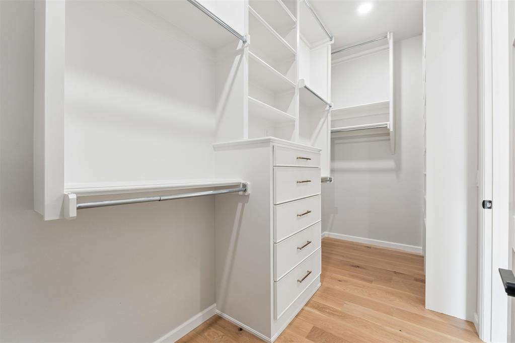 3109 Wood Thrush Way Property Photo 19