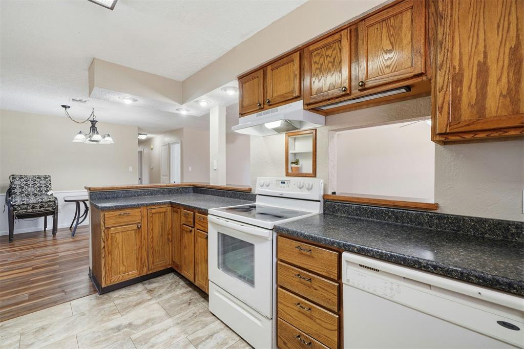 313 Nw 63rd Street Property Photo 12