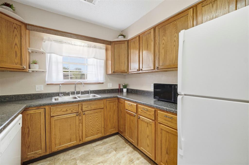 313 Nw 63rd Street Property Photo 13