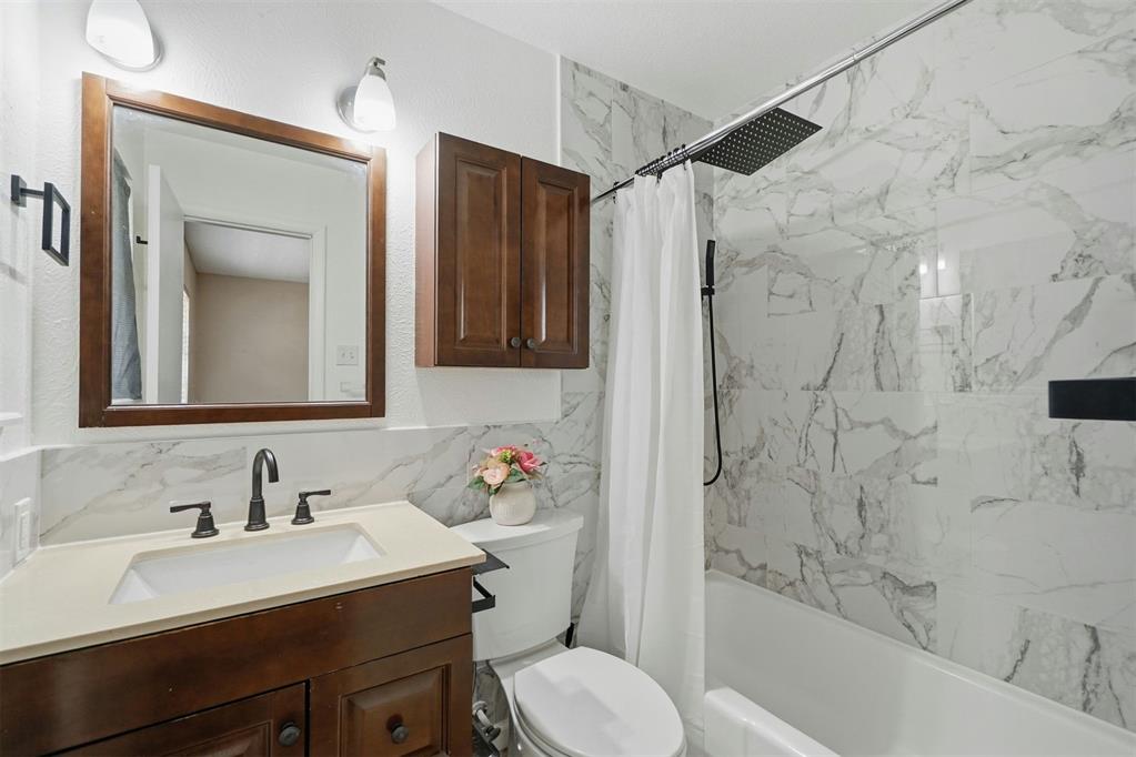 313 Nw 63rd Street Property Photo 21