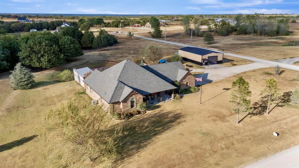 20097 Wolf Creek Terrace Property Photo 3