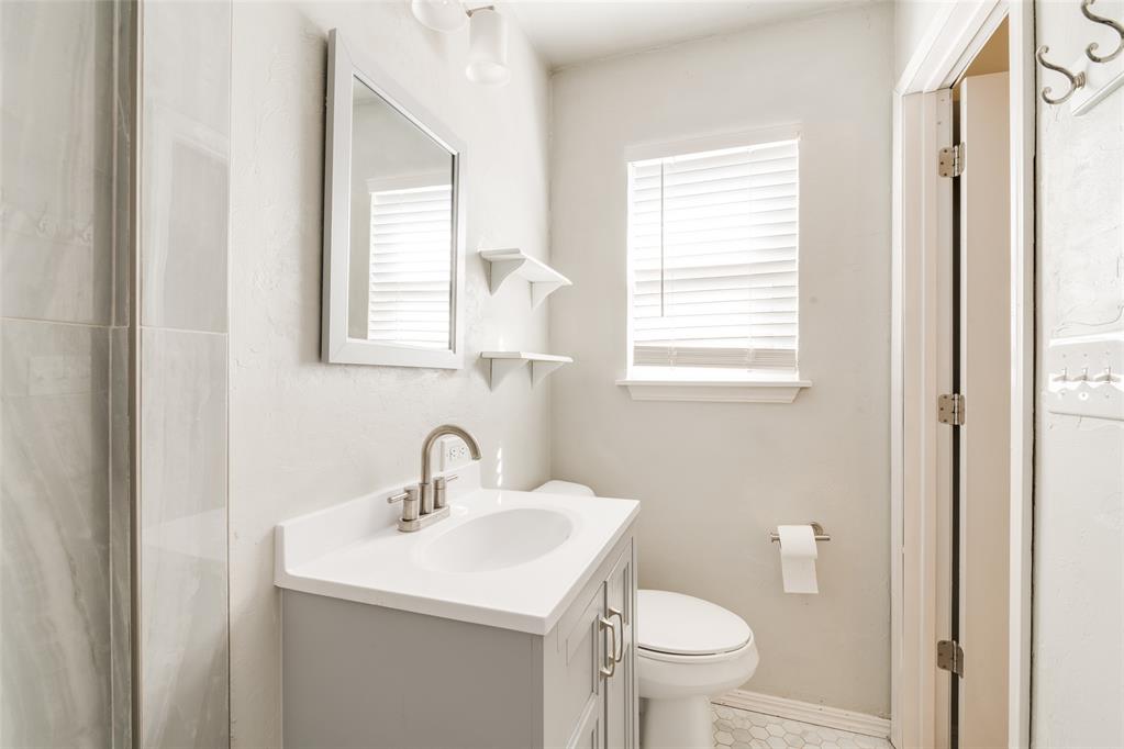 2506 Nw 45th Street Property Photo 23