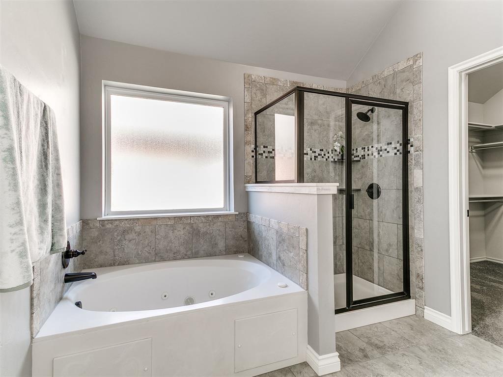 18513 Alberto Place Property Photo 26