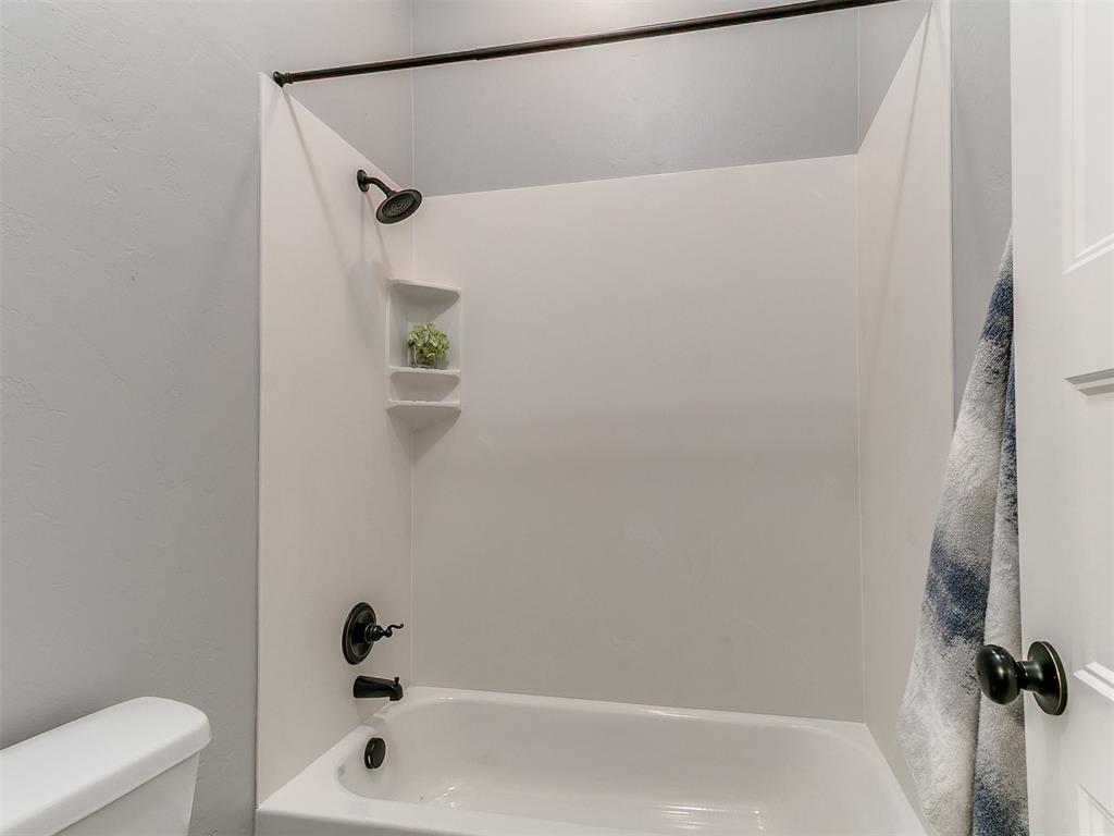 18513 Alberto Place Property Photo 31
