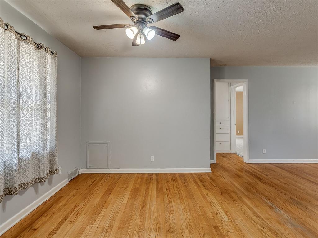 3801 Nw 51st Street Property Photo 13