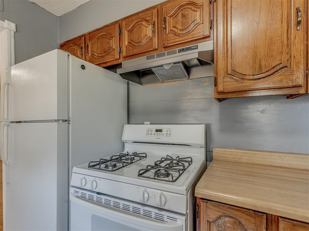3801 Nw 51st Street Property Photo 16