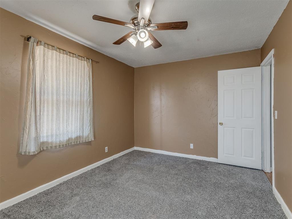 3801 Nw 51st Street Property Photo 21