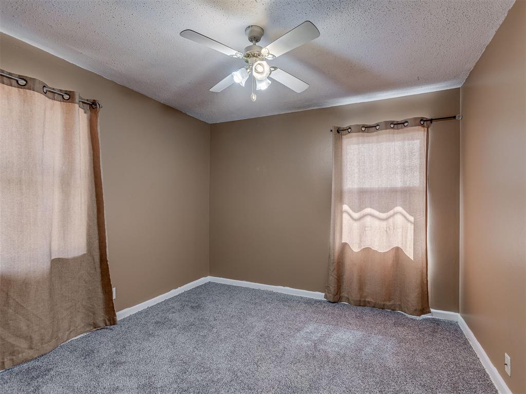 3801 Nw 51st Street Property Photo 22