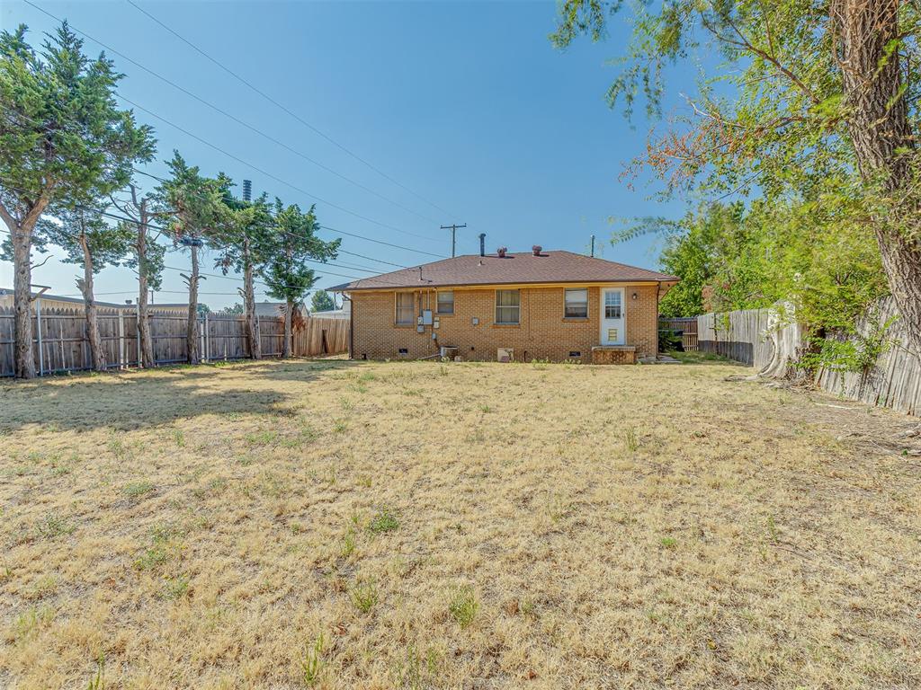 3801 Nw 51st Street Property Photo 30