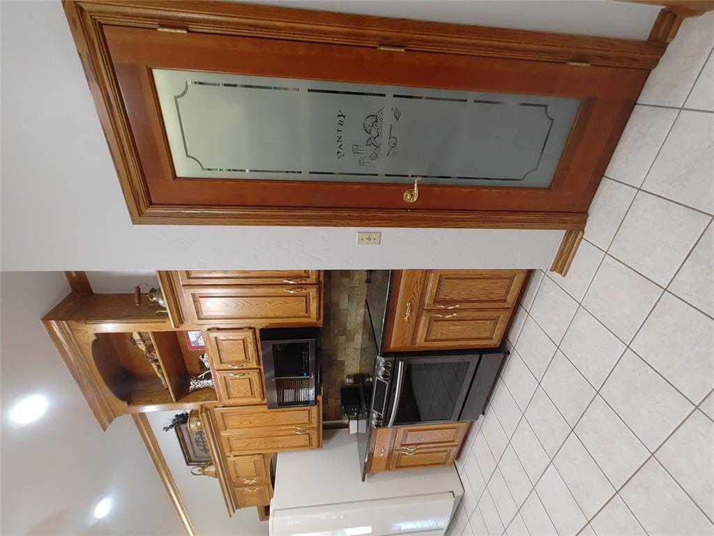 1516 Sw 136th Street Property Photo 9