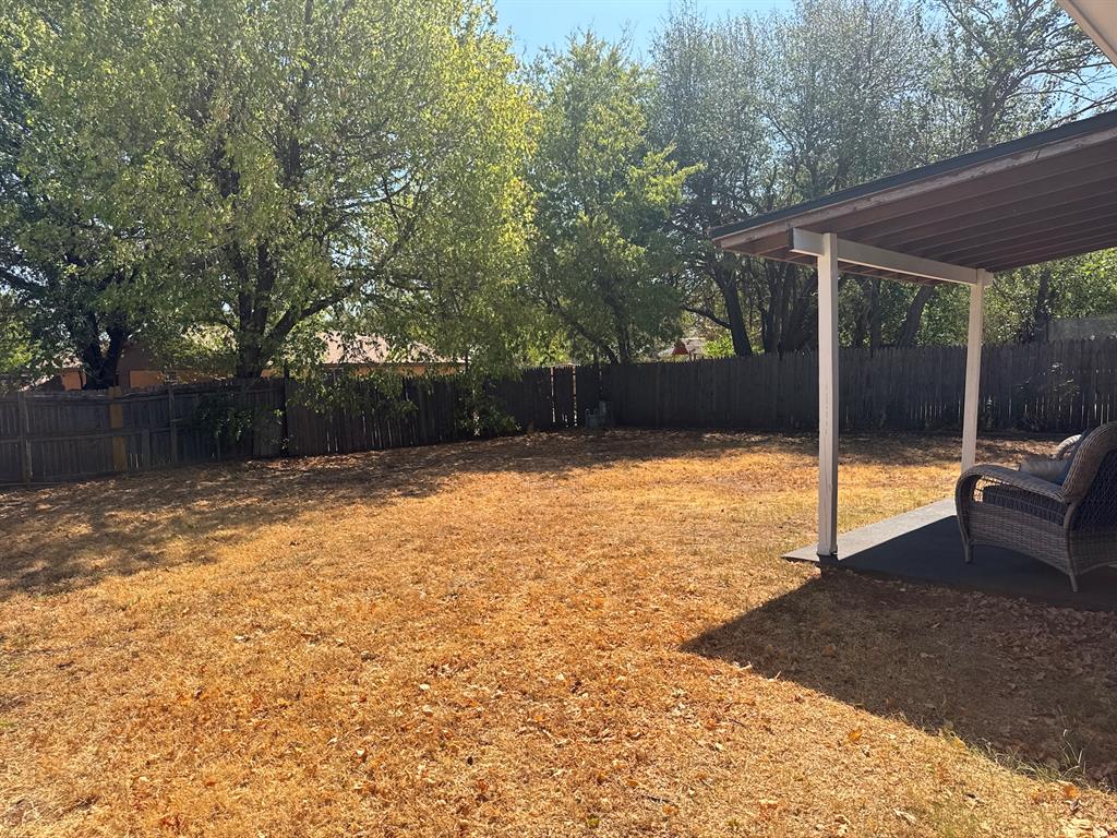 4912 S Dimple Drive Property Photo 12