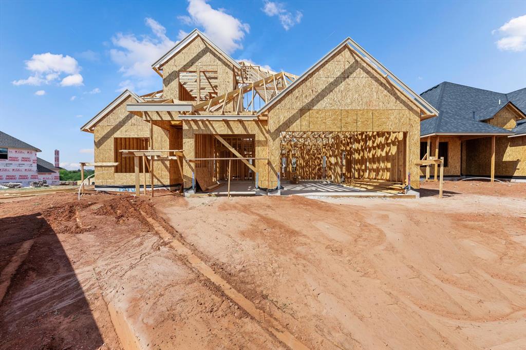 15405 Addison Lane Property Photo 1