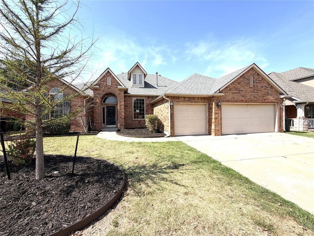 18309 El Greco Drive Property Photo 2