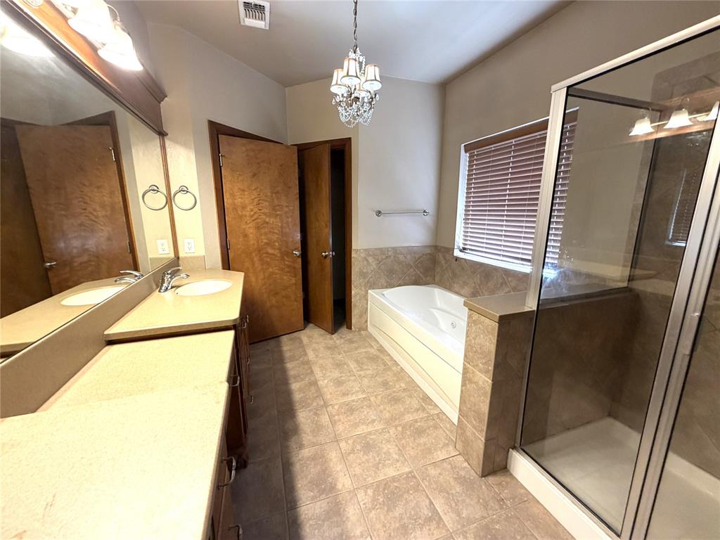 18309 El Greco Drive Property Photo 14