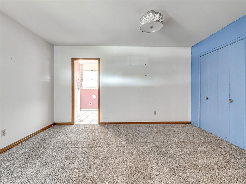 5401 Nw 64th Street Property Photo 7