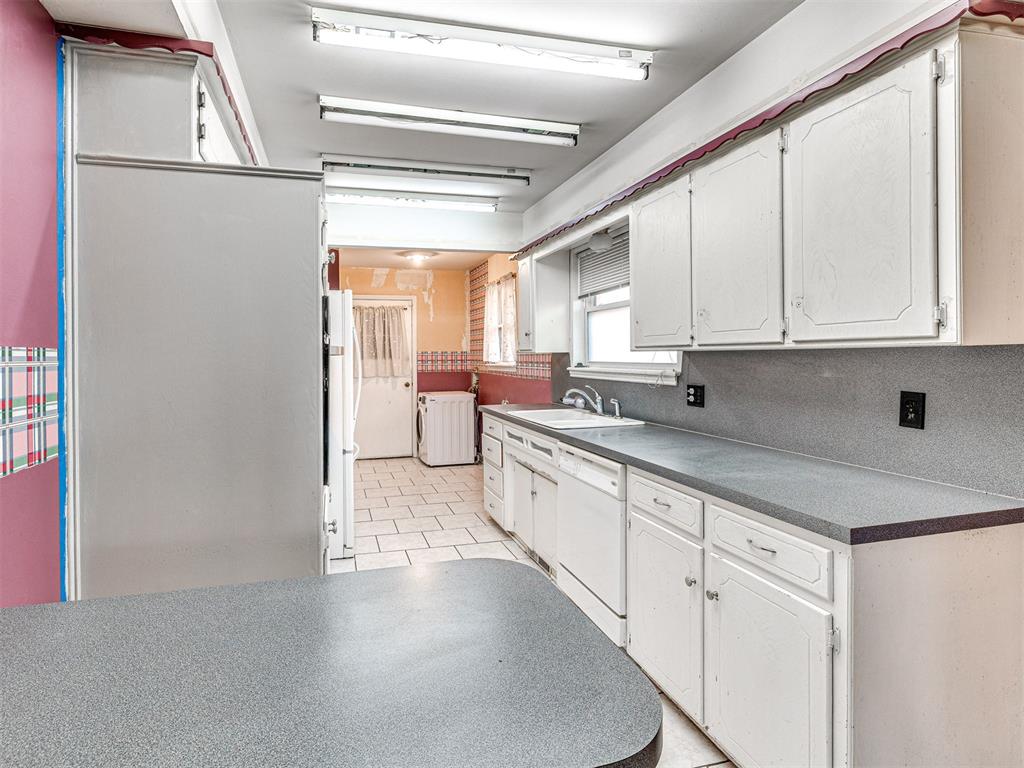 5401 Nw 64th Street Property Photo 17