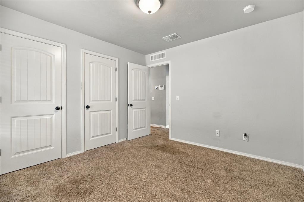 106 N Boardwalk Street Property Photo 23