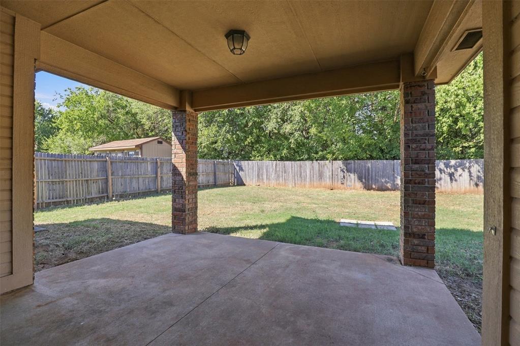 106 N Boardwalk Street Property Photo 30