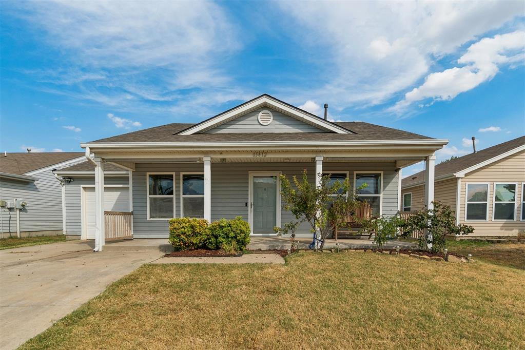15612 Acacia Road Property Photo 1