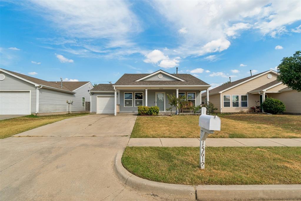 15612 Acacia Road Property Photo 4