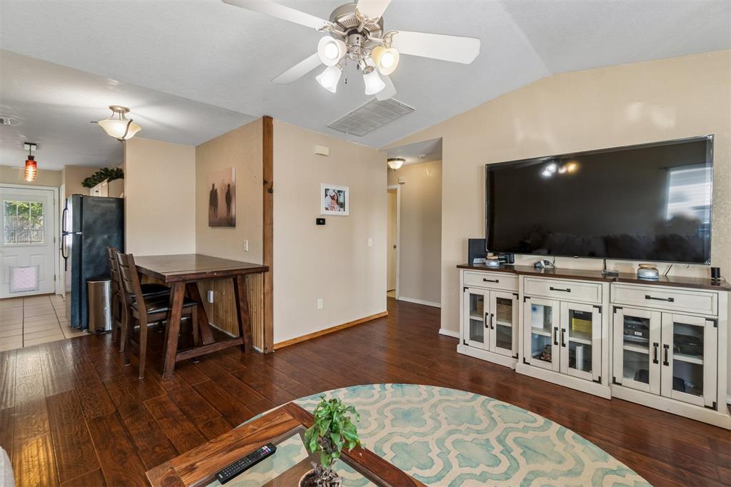 15612 Acacia Road Property Photo 9